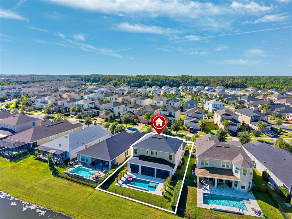 For Sale: $775,000 (4 beds, 3 baths, 2612 Square Feet)