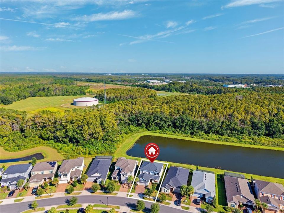 For Sale: $775,000 (4 beds, 3 baths, 2612 Square Feet)