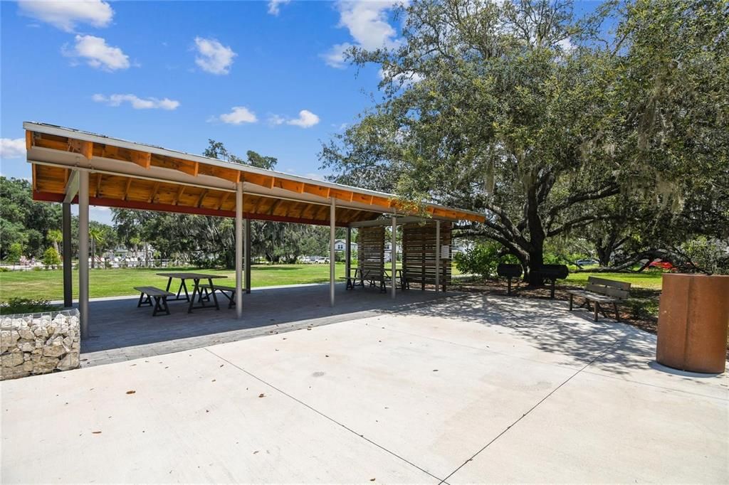 For Sale: $775,000 (4 beds, 3 baths, 2612 Square Feet)