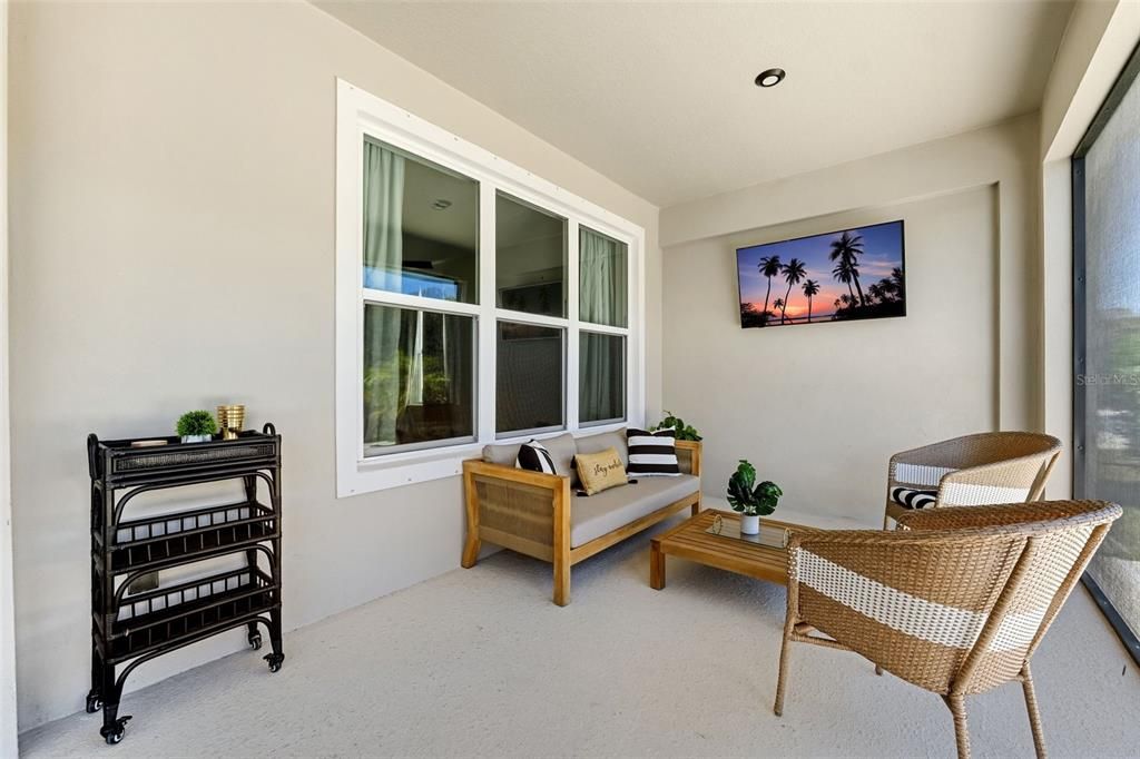 For Sale: $775,000 (4 beds, 3 baths, 2612 Square Feet)