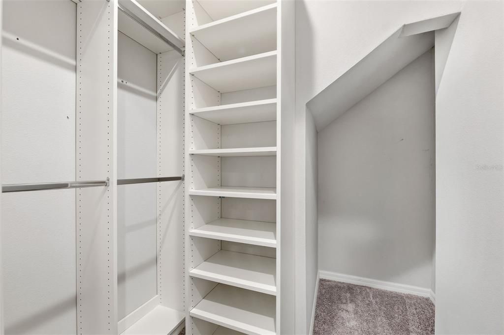 For Sale: $775,000 (4 beds, 3 baths, 2612 Square Feet)