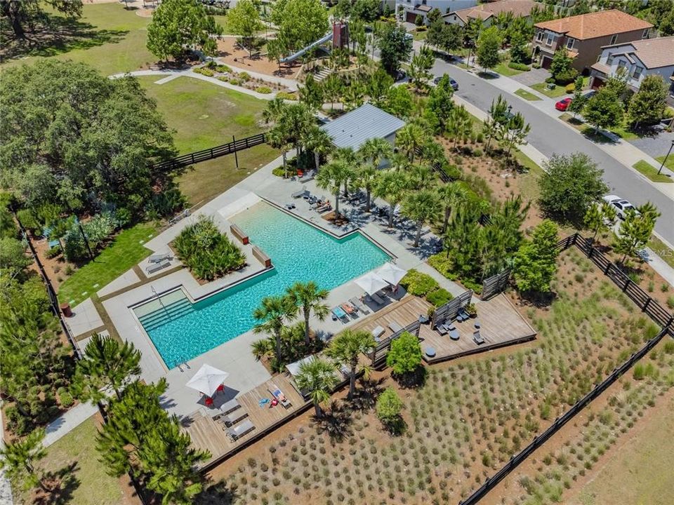 For Sale: $775,000 (4 beds, 3 baths, 2612 Square Feet)