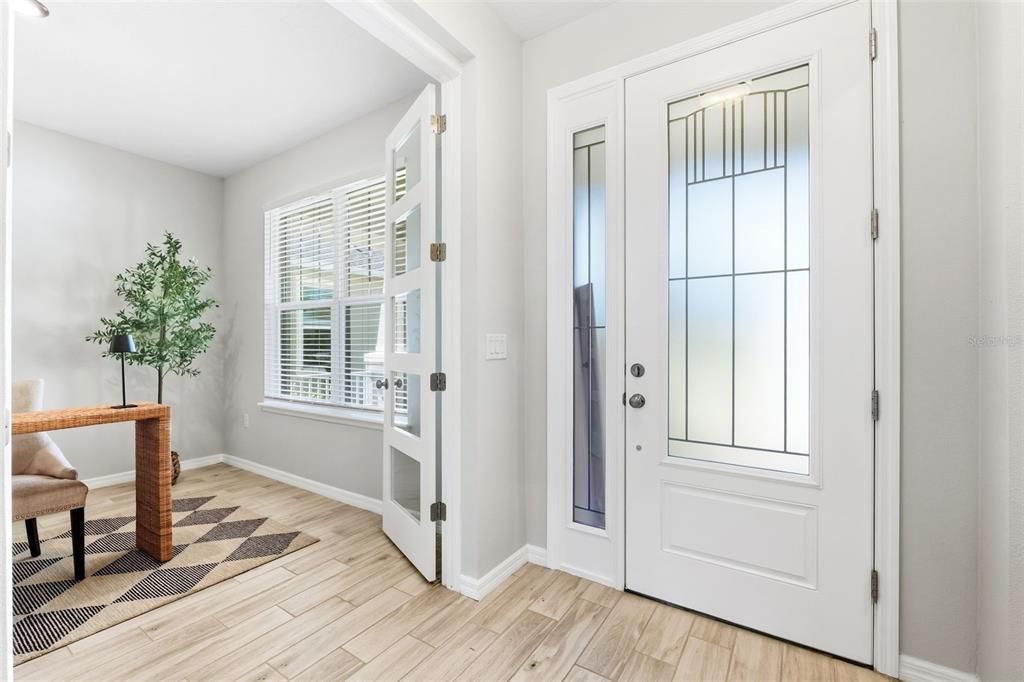 For Sale: $775,000 (4 beds, 3 baths, 2612 Square Feet)