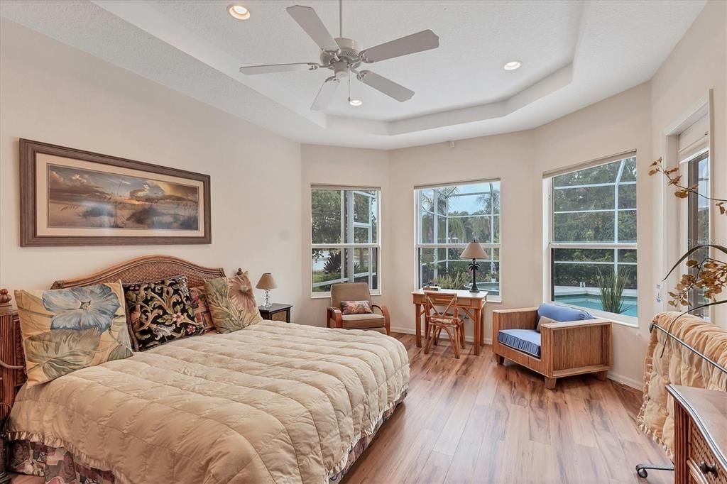 Active With Contract: $1,098,000 (3 beds, 3 baths, 3093 Square Feet)