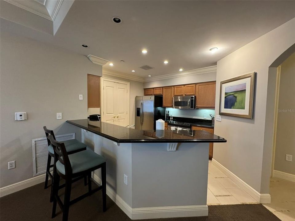 Active With Contract: $399,000 (2 beds, 2 baths, 1321 Square Feet)