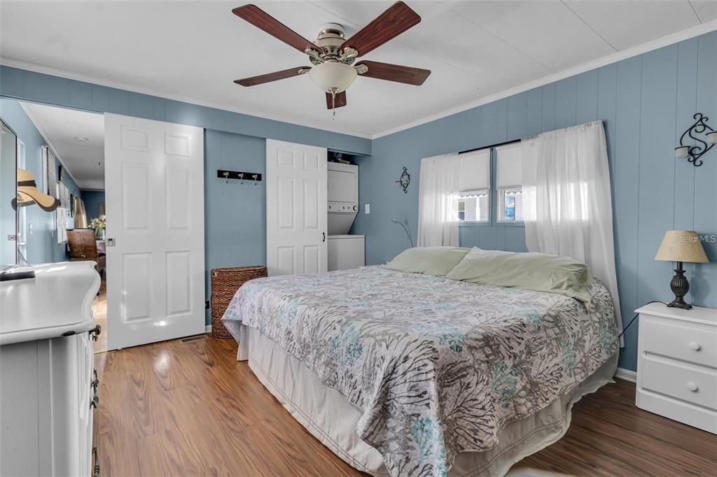 For Sale: $114,500 (2 beds, 2 baths, 1236 Square Feet)