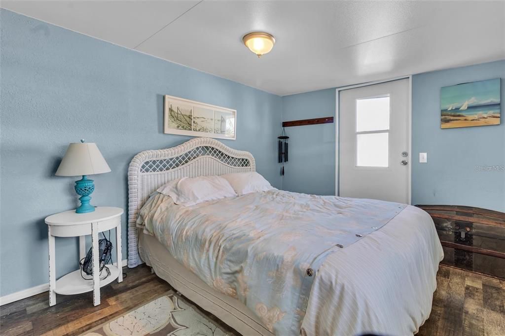 For Sale: $114,500 (2 beds, 2 baths, 1236 Square Feet)