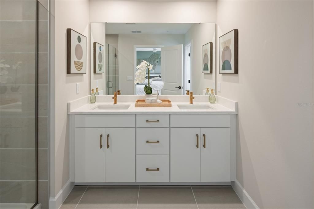 For Sale: $345,990 (4 beds, 2 baths, 1678 Square Feet)