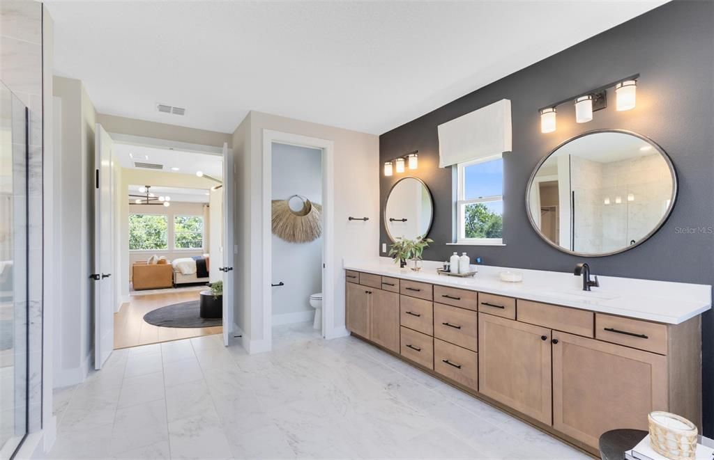 На продажу: $1,020,300 (4 спален, 4 ванн, 4271 Квадратных фут)