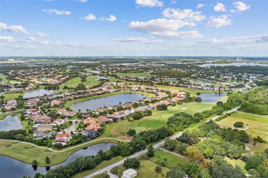 Activo con contrato: $1,287,000 (4 camas, 4 baños, 3033 Pies cuadrados)