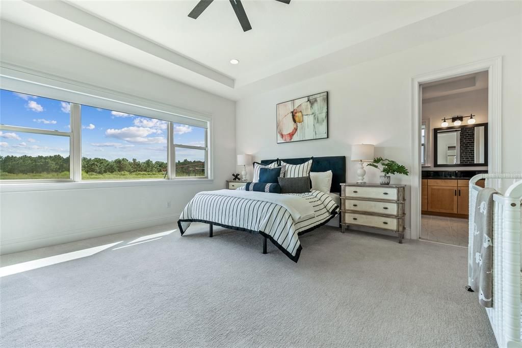 Activo con contrato: $1,287,000 (4 camas, 4 baños, 3033 Pies cuadrados)