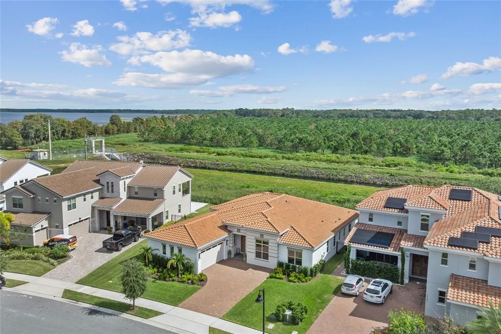 Activo con contrato: $1,287,000 (4 camas, 4 baños, 3033 Pies cuadrados)