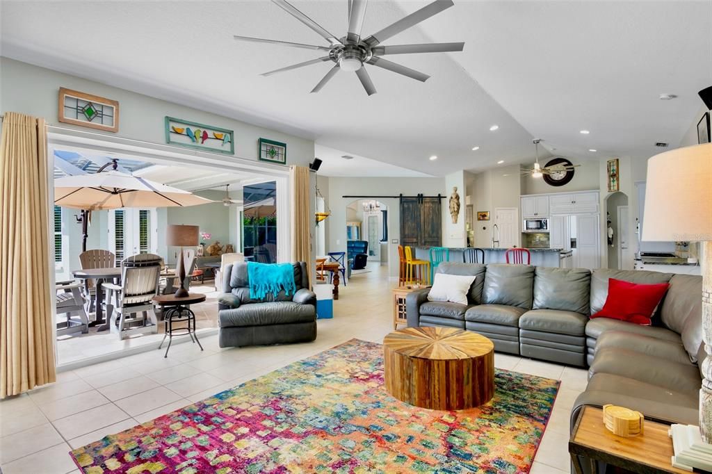 待售: $1,024,000 (3 贝兹, 3 浴室, 3330 平方英尺)