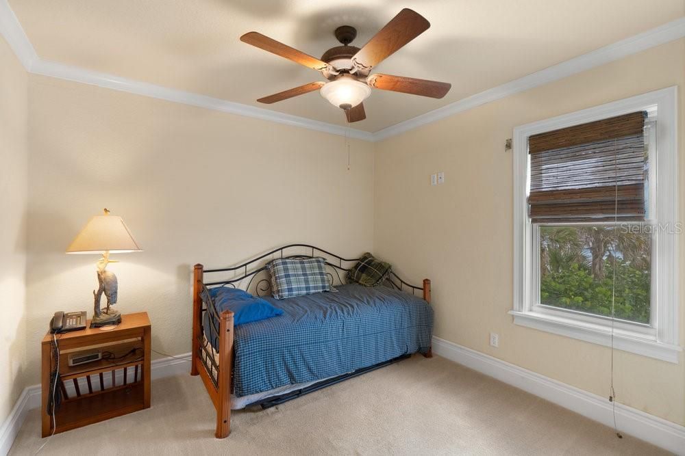 For Sale: $2,850,000 (6 beds, 5 baths, 5255 Square Feet)