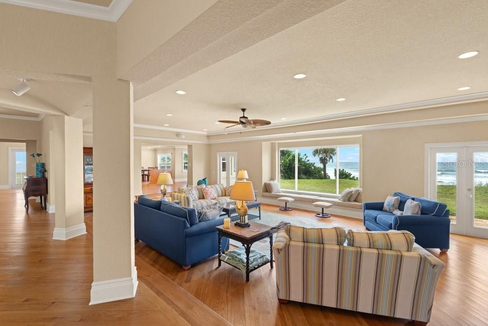 For Sale: $2,850,000 (6 beds, 5 baths, 5255 Square Feet)