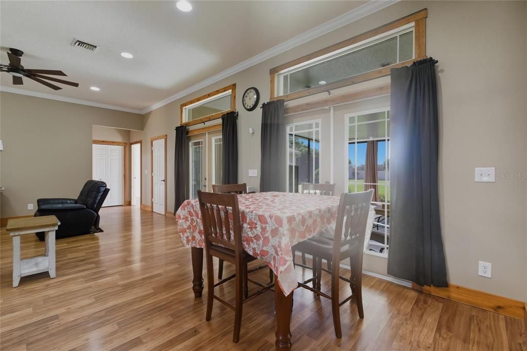 For Sale: $750,000 (4 beds, 3 baths, 3088 Square Feet)