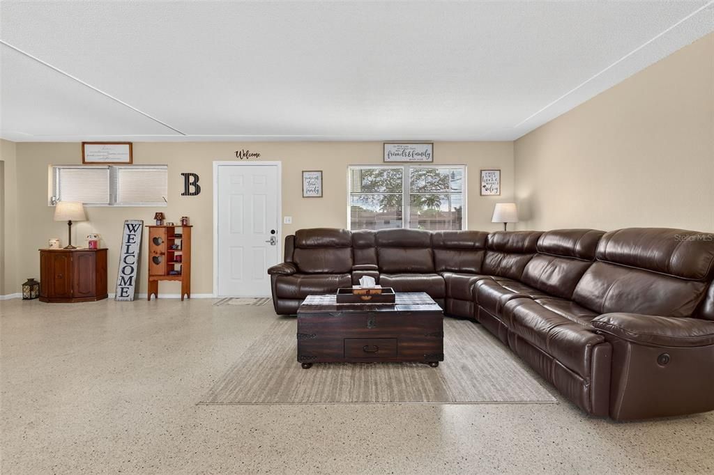 For Sale: $464,900 (3 beds, 2 baths, 1350 Square Feet)