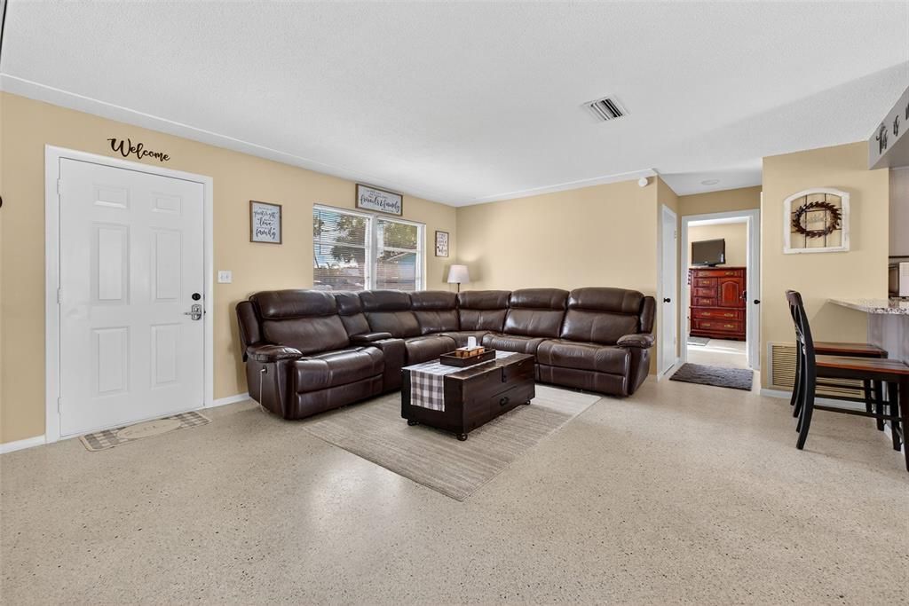 For Sale: $464,900 (3 beds, 2 baths, 1350 Square Feet)