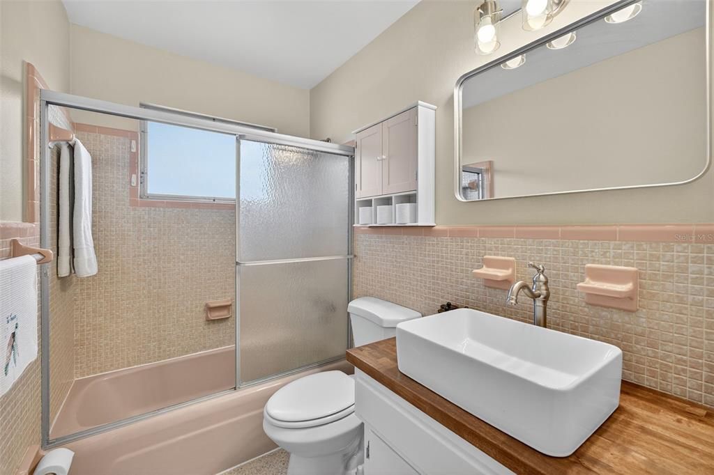 For Sale: $464,900 (3 beds, 2 baths, 1350 Square Feet)