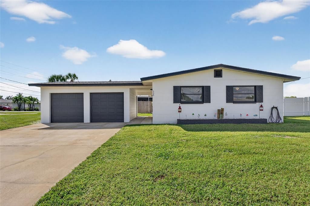 For Sale: $464,900 (3 beds, 2 baths, 1350 Square Feet)