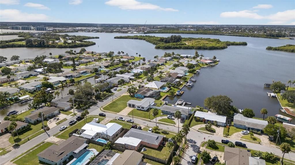 For Sale: $464,900 (3 beds, 2 baths, 1350 Square Feet)