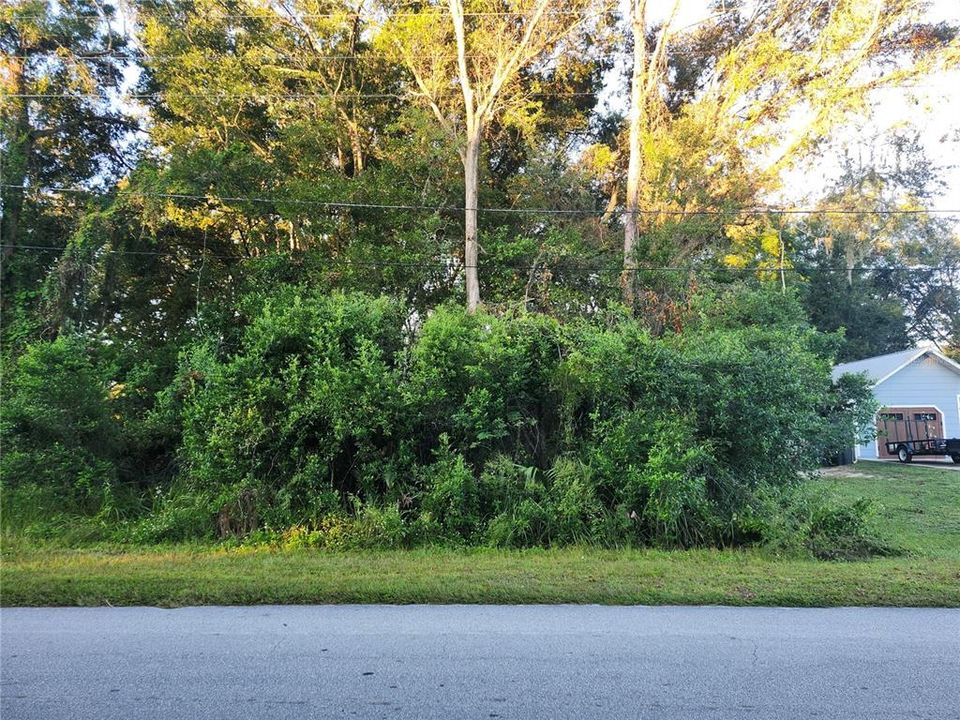 合同活跃: $35,000 (0.23 acres)