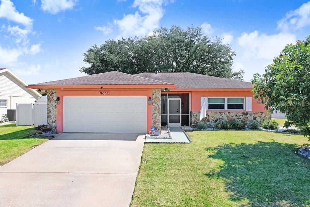 На продажу: $278,900 (2 спален, 2 ванн, 1480 Квадратных фут)