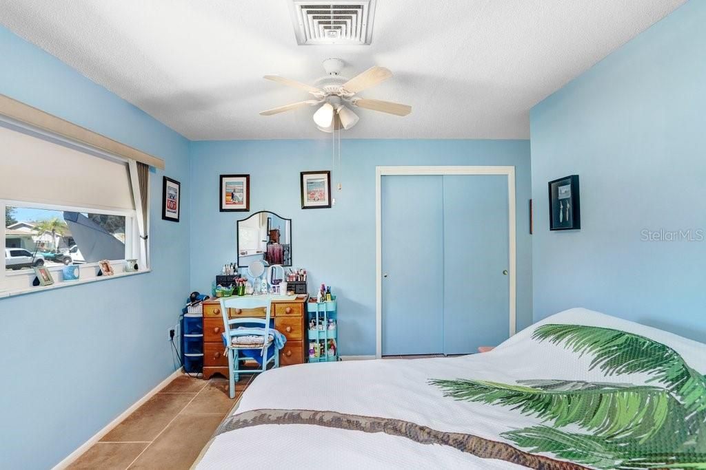 На продажу: $278,900 (2 спален, 2 ванн, 1480 Квадратных фут)