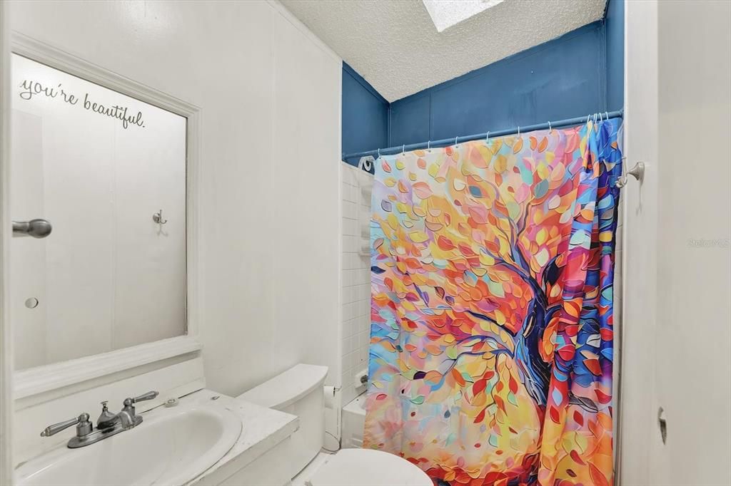 En Venta: $499,999 (0 camas, 0 baños, 1584 Pies cuadrados)