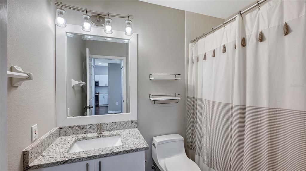 For Sale: $245,000 (2 beds, 2 baths, 1193 Square Feet)