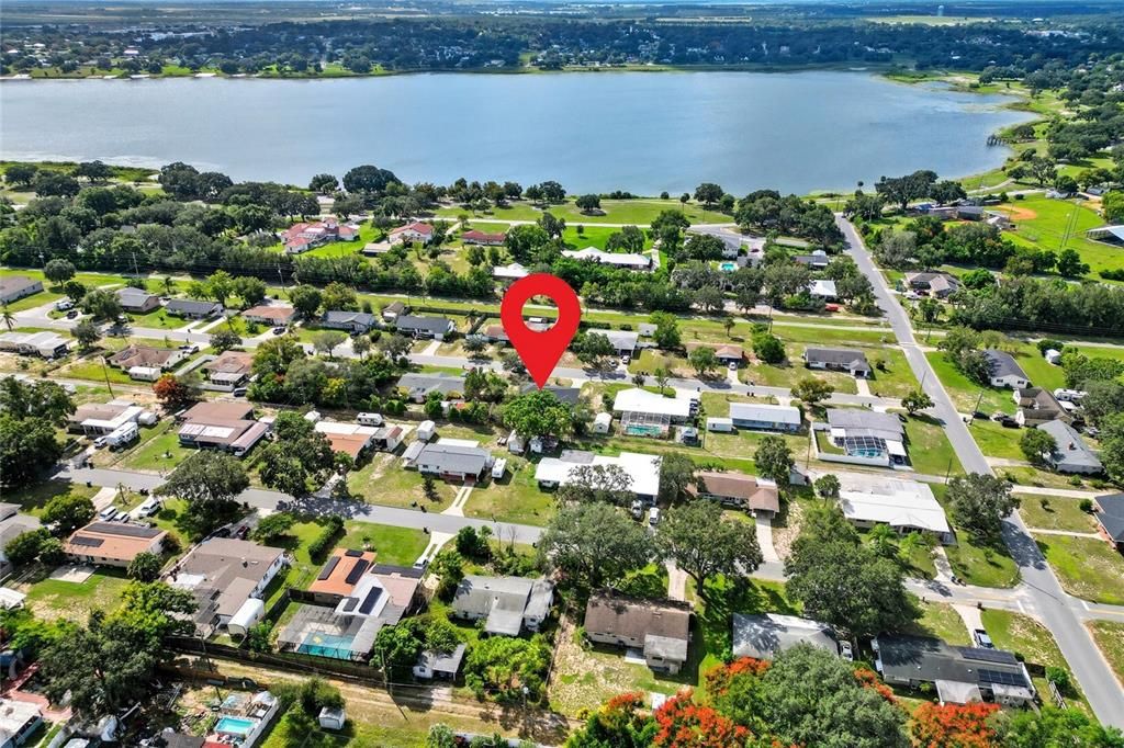 待售: $196,000 (2 贝兹, 1 浴室, 1068 平方英尺)