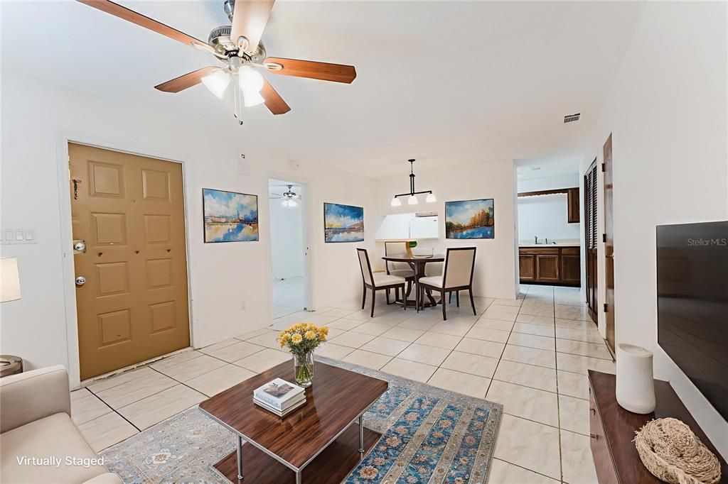 Activo con contrato: $235,000 (3 camas, 2 baños, 1159 Pies cuadrados)