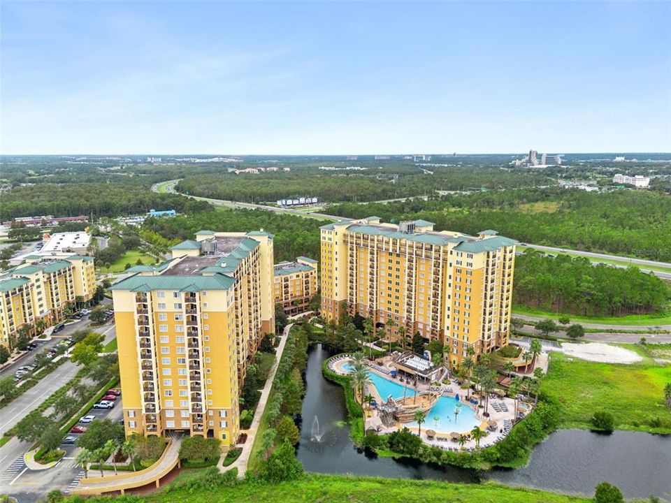 Activo con contrato: $159,999 (2 camas, 2 baños, 1060 Pies cuadrados)