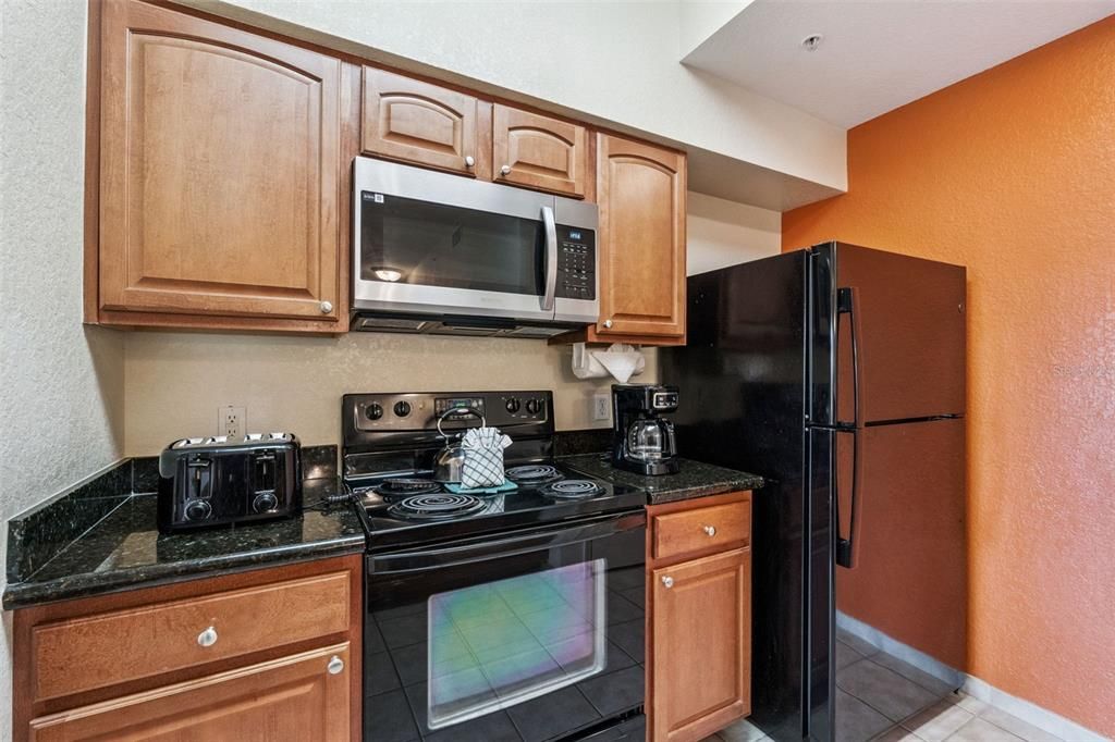 Activo con contrato: $159,999 (2 camas, 2 baños, 1060 Pies cuadrados)