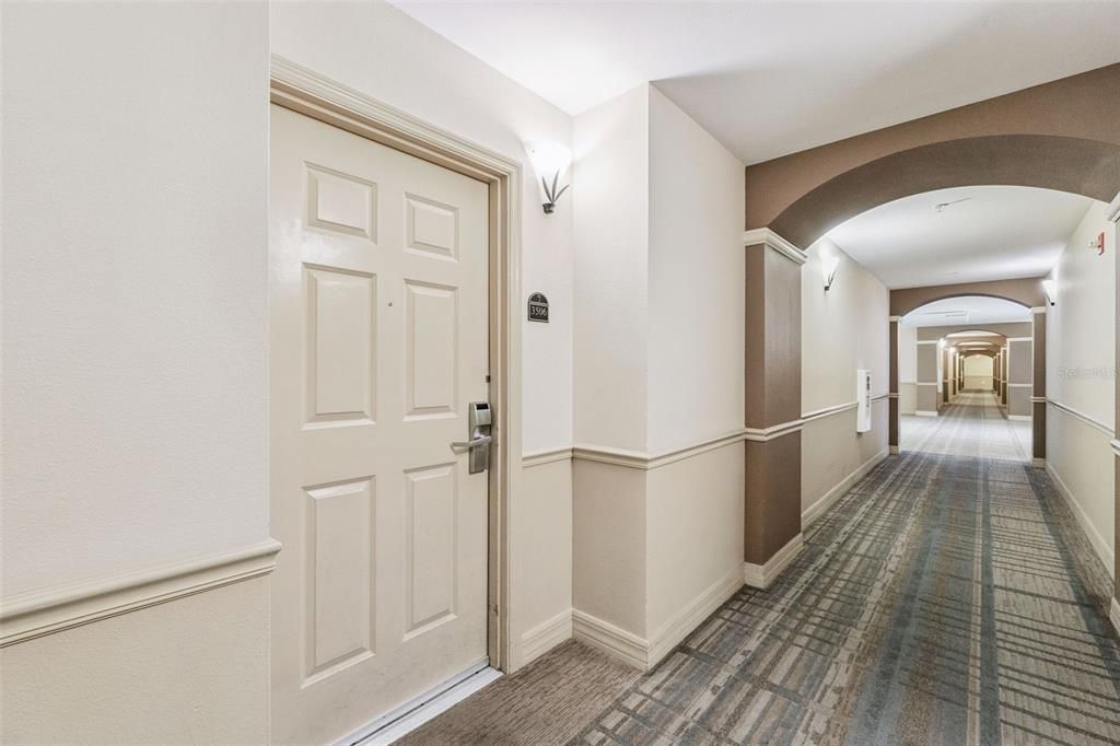 Activo con contrato: $159,999 (2 camas, 2 baños, 1060 Pies cuadrados)