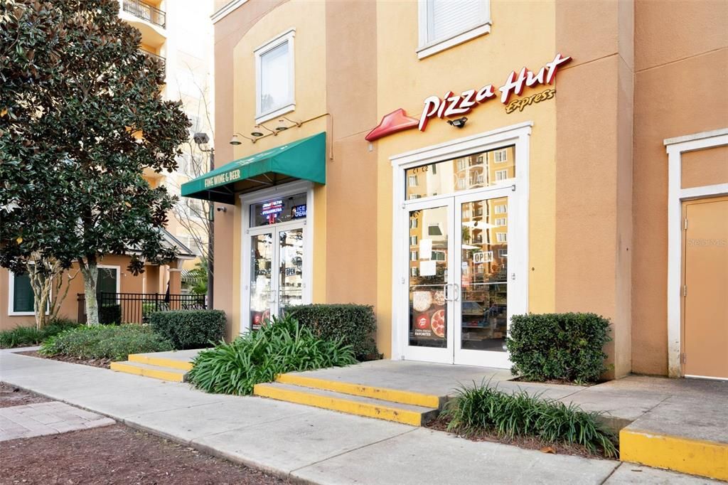 Activo con contrato: $159,999 (2 camas, 2 baños, 1060 Pies cuadrados)