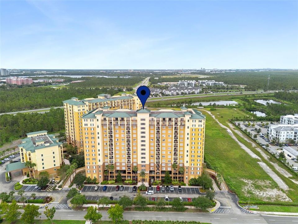 Activo con contrato: $159,999 (2 camas, 2 baños, 1060 Pies cuadrados)