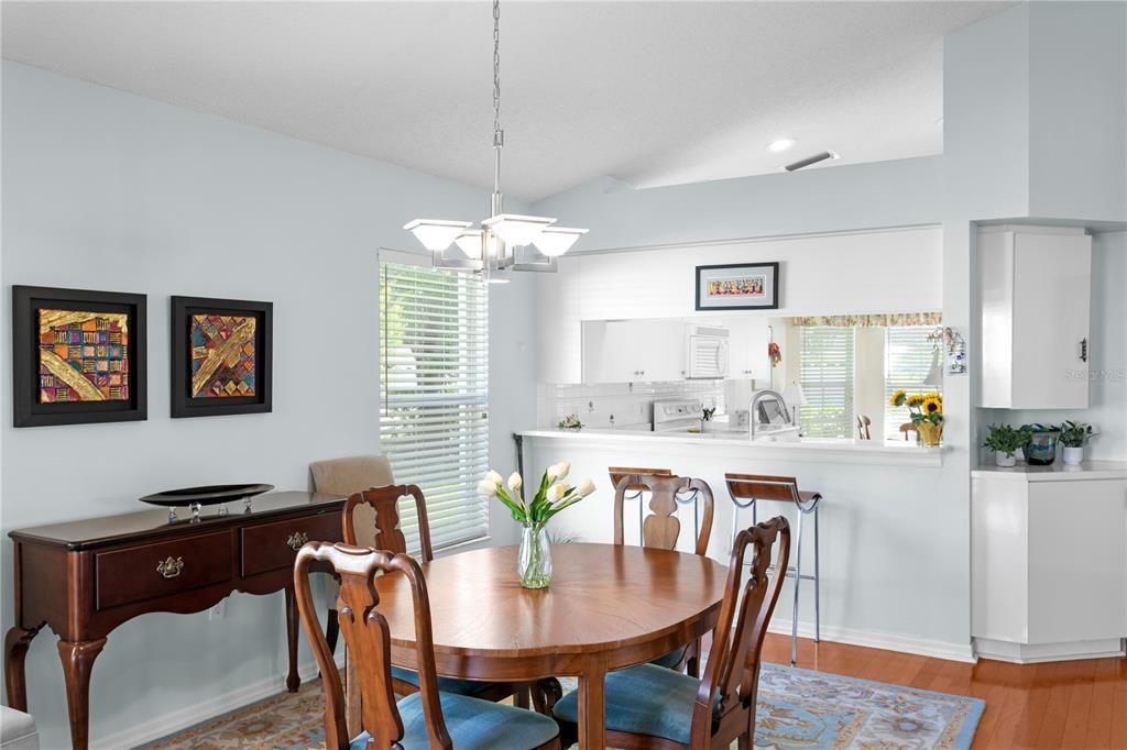 For Sale: $399,900 (3 beds, 2 baths, 1773 Square Feet)