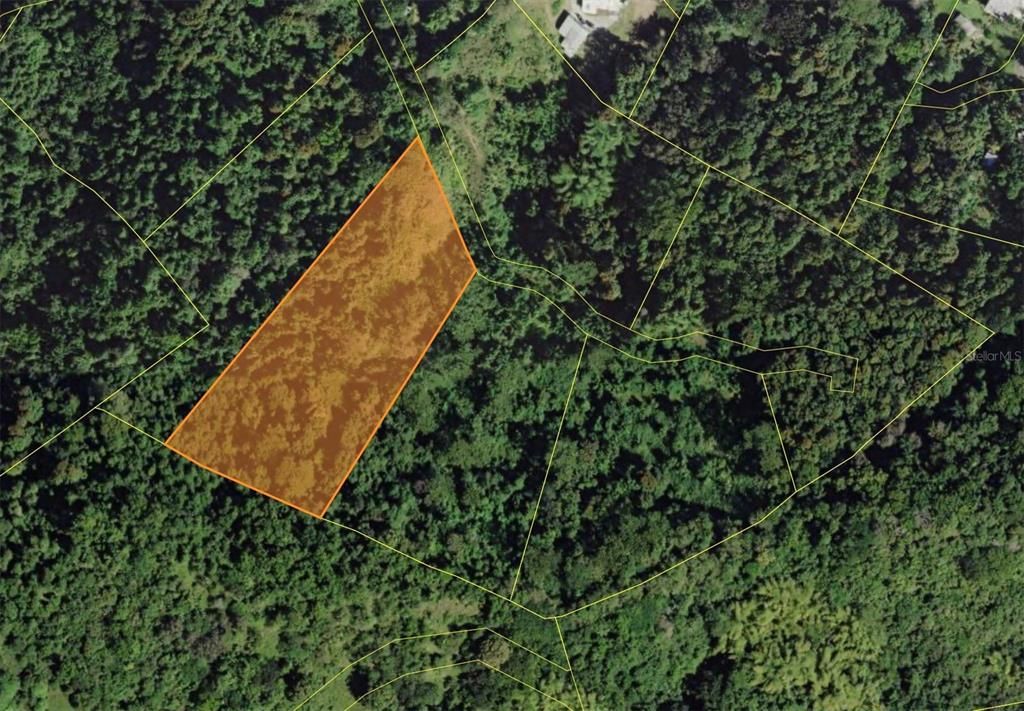 На продажу: $239,700 (9.00 acres)