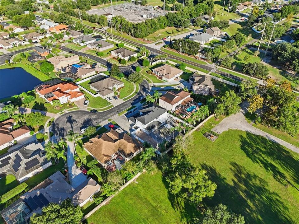 En Venta: $752,500 (5 camas, 3 baños, 3411 Pies cuadrados)