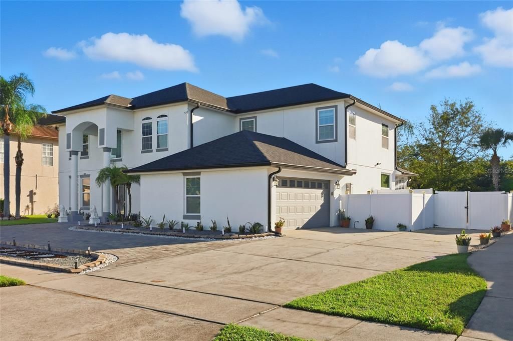 En Venta: $752,500 (5 camas, 3 baños, 3411 Pies cuadrados)