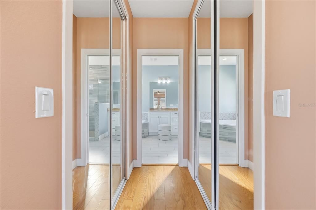 En Venta: $752,500 (5 camas, 3 baños, 3411 Pies cuadrados)