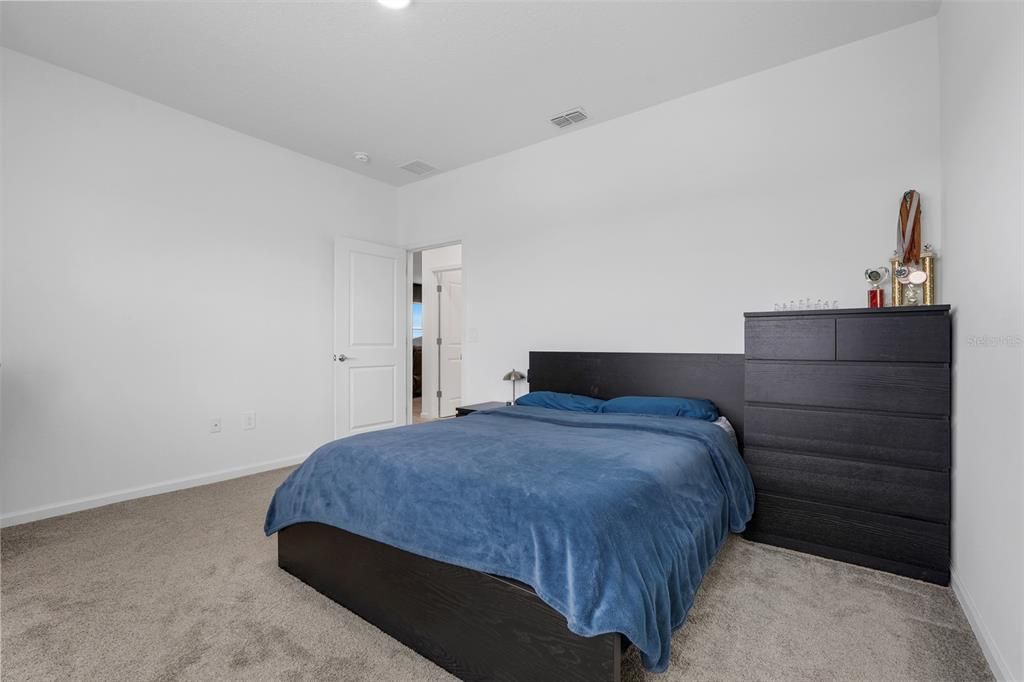 En Venta: $499,990 (5 camas, 3 baños, 3291 Pies cuadrados)