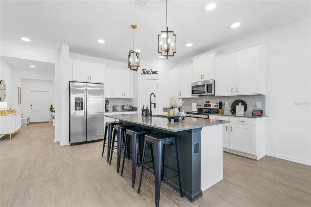 En Venta: $499,990 (5 camas, 3 baños, 3291 Pies cuadrados)