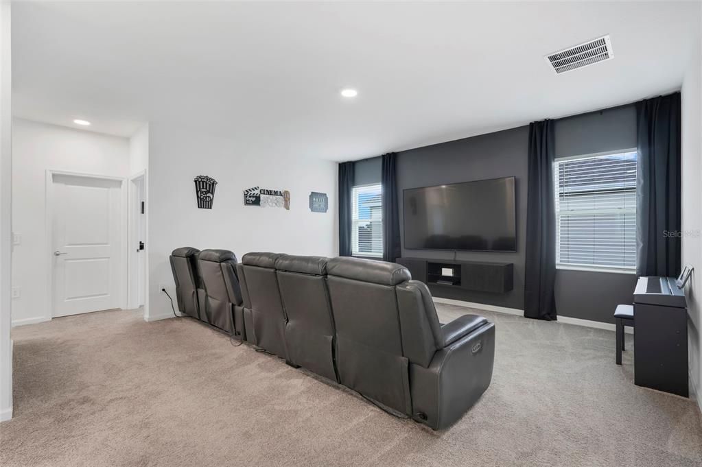 En Venta: $499,990 (5 camas, 3 baños, 3291 Pies cuadrados)