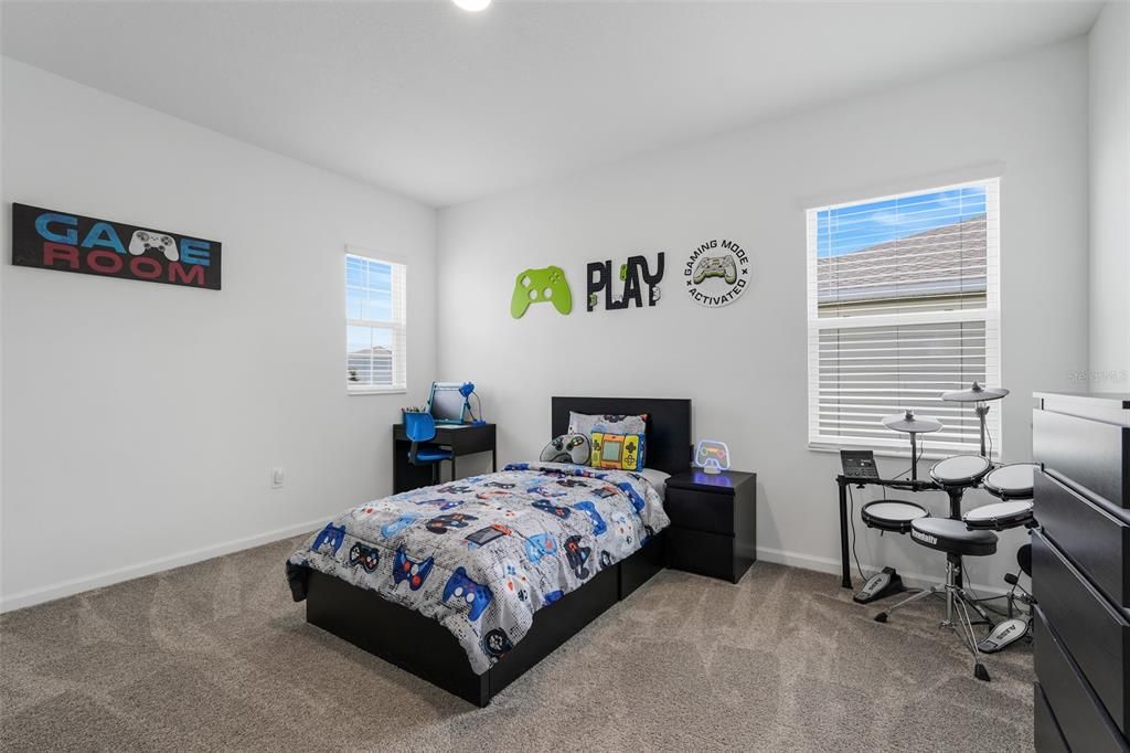 En Venta: $499,990 (5 camas, 3 baños, 3291 Pies cuadrados)