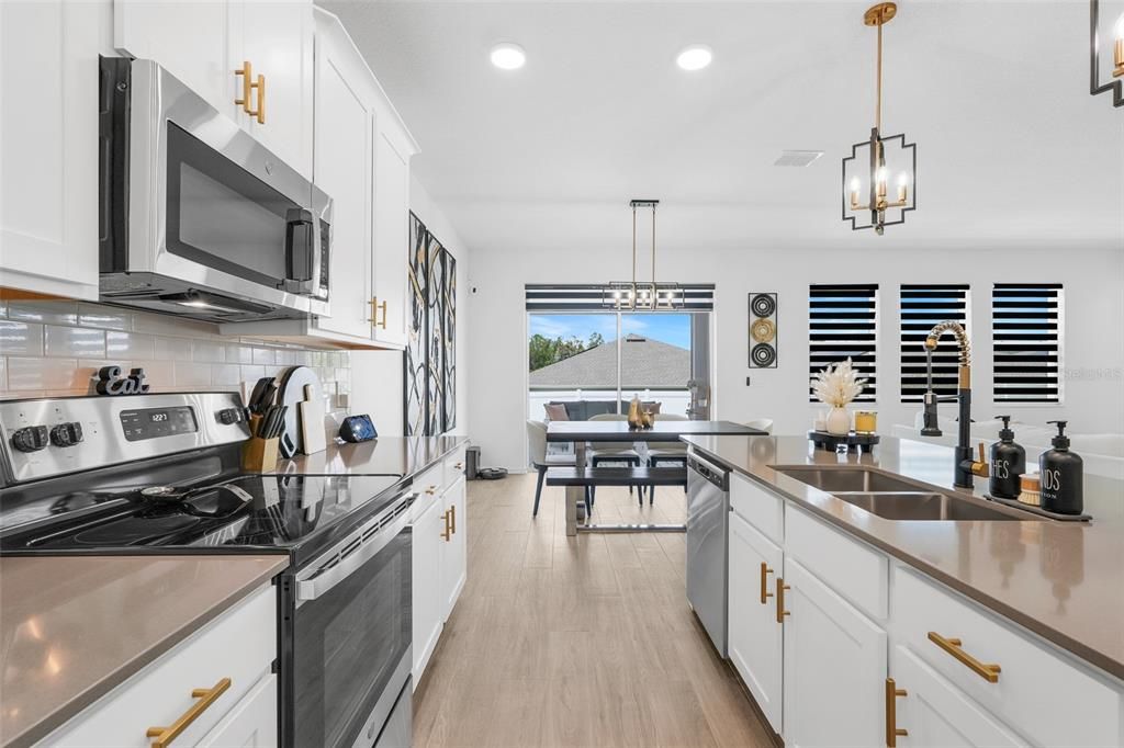 En Venta: $499,990 (5 camas, 3 baños, 3291 Pies cuadrados)