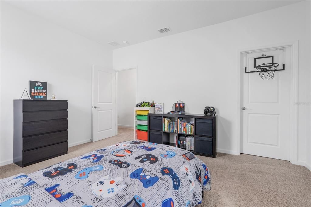 En Venta: $499,990 (5 camas, 3 baños, 3291 Pies cuadrados)