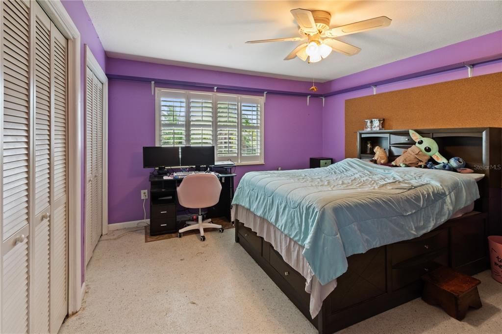 For Sale: $205,000 (2 beds, 2 baths, 1704 Square Feet)