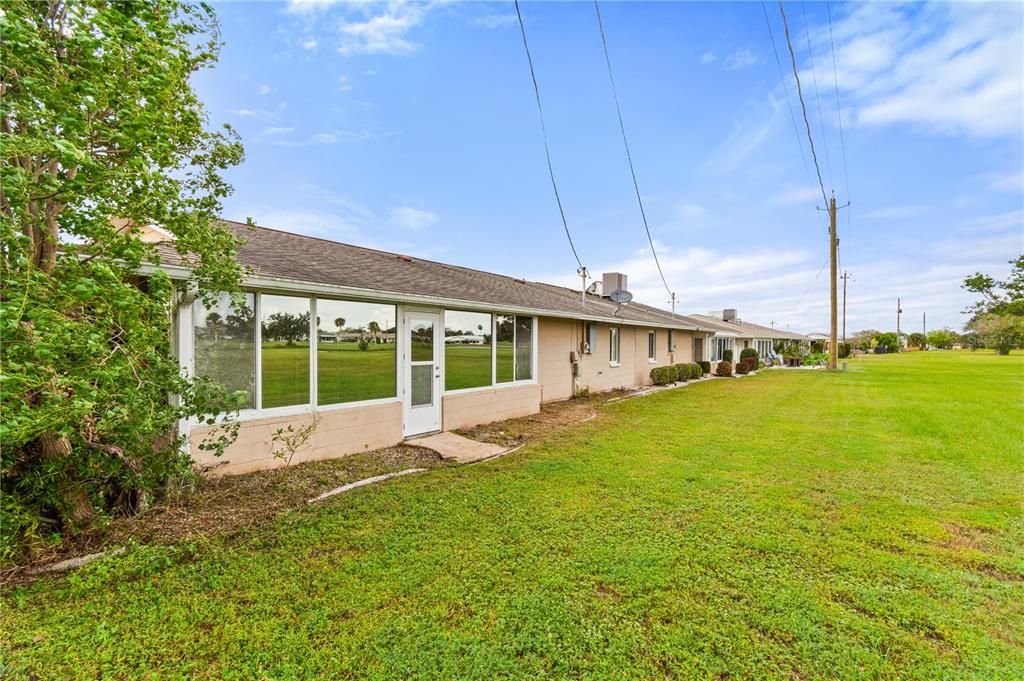 For Sale: $205,000 (2 beds, 2 baths, 1704 Square Feet)